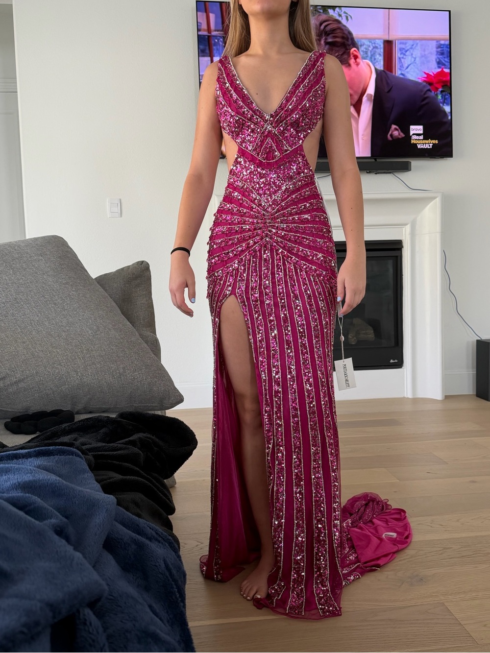 SIGNATURE DRESSES PORTIA AND SCARLET